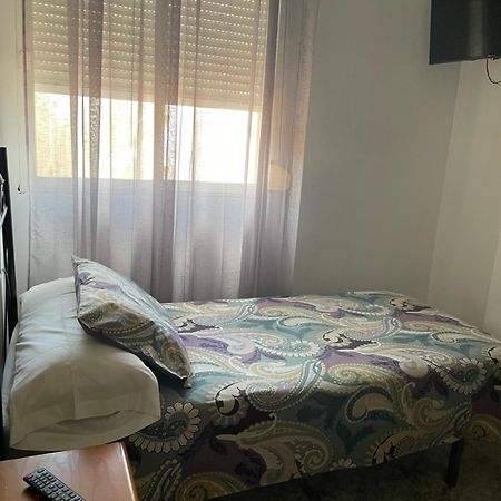 Aquí te quiero ver Ventas de Zafarraya Exterior foto